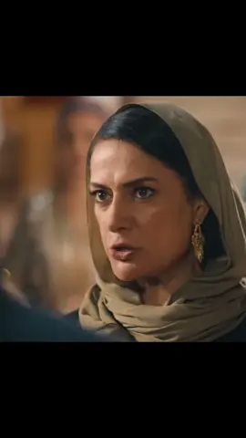 مشهد عبثي🤦🏻‍♀️😂#halefköklerinçağrısı #ilhanşen #aybükepusat #birandamlayilmaz #مسلسلات_تركية 