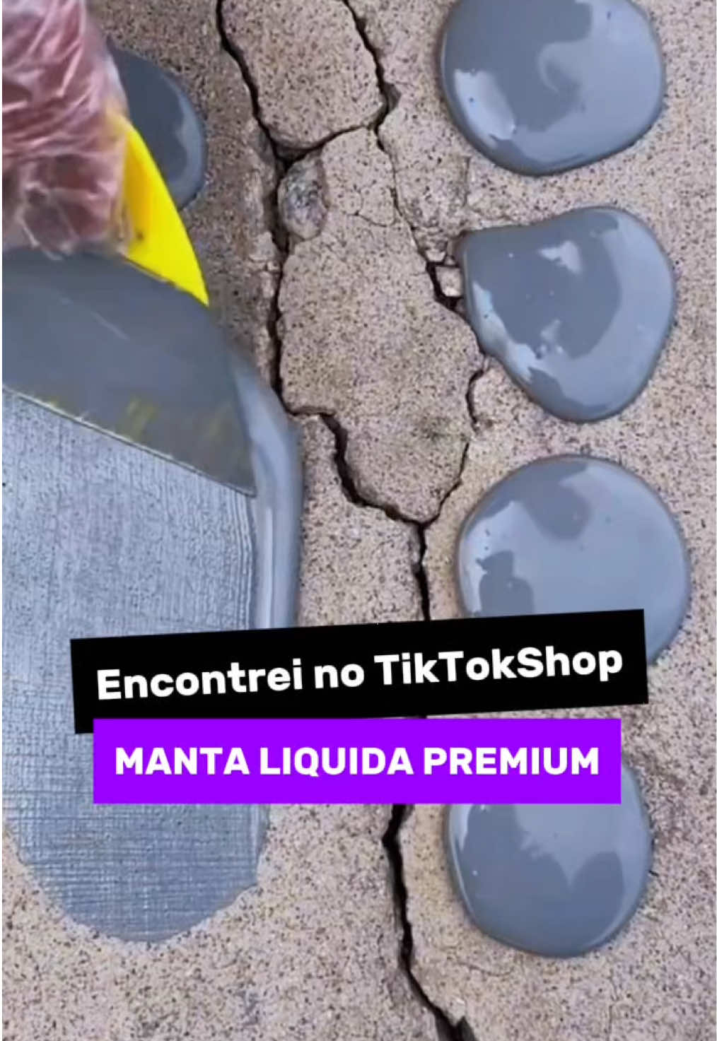Passando raiva com infiltração, mofo e parede descascando? 😩 Essa manta líquida é tipo vingança contra a umidade! Você rola e PÁ 💥 vira uma borracha grudada na parede — protege telhado, laje, parede de zinco e até gambiarra do cunhado. 💧 Chuva? Nem tchum. 🧱 Cobre até canto torto. 🌿 É ecológica, rende bem e seca rapidinho. E o preço? TÁ BARATO DEMAIS! Só R$34,99 na TikTok Shop! Viu o carrinho laranja? Corre, porque isso some igual a água da caixa no banho demorado. 😅🛁 👉 Garanta agora e siga a página pra mais achadinhos insanos!