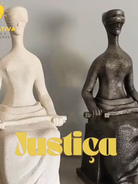 ESTATUA Dama da justiça link nos comentarios #DecoraçãoDeLuxo #DecoracaoDeInteriores #CasaChic #DecoracaoDeAmbientes #EstiloLuxo #DecoraçãoClássica #CasaElegante