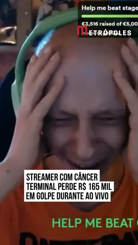 Um streamer de 26 anos, que arrecadava dinheiro para o tratamento de um câncer raro em estágio avançado, perdeu mais de US$ 31 mil (aproximadamente de R$ 165 mil na cotação atual) em criptomoedas depois de baixar um jogo na plataforma Steam. O crime ocorreu durante uma transmissão ao vivo. Sabendo do caso, a comunidade cripto se mobilizou e conseguiu repor o valor roubado. As informações são do jornal O Globo. O streamer Raivo “Rastaland” Plavnieks criou o token Help Me Beat Cancer (me ajude a vencer o câncer) dois dias antes do crime. Na ação, o criador recebe uma porcentagem de todas as transações feitas. Ele planejava usar o valor para pagar parte do tratamento contra um sarcoma, um tipo raro de câncer que se origina nos tecidos conjuntivos do corpo, como ossos, músculos, cartilagens, gordura, nervos, tendões e vasos sanguíneos. Durante a live, um espectador pediu que Raivo baixasse o jogo Block Blasters, supostamente verificado na Steam. Assim que o aplicativo foi aberto, o valor arrecadado foi transferido da carteira digital dele. O momento foi transmitido ao vivo, e mostrou Raivo desesperado após perceber o crime. #tiktoknotícias 📹 refolva/ X