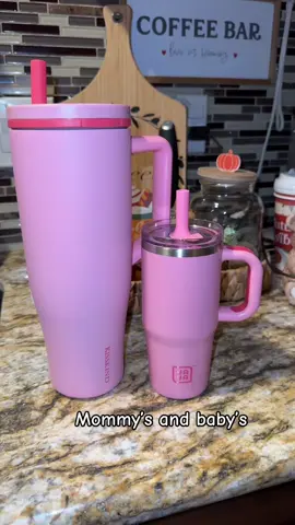 How cute 🥰 #babytumbler #babysippycup #sippycup #paratiiiiiiiiiiiiiiiiiiiiiiiiiiiiiii 