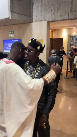 Toujours un plaisir de voir @Sooninkara Dahaba Siby  #dembatandia  #soninkara🇸🇳🇲🇱🇲🇷🇬🇲🇬🇳  #paris  #solieltubrillerastoujours 