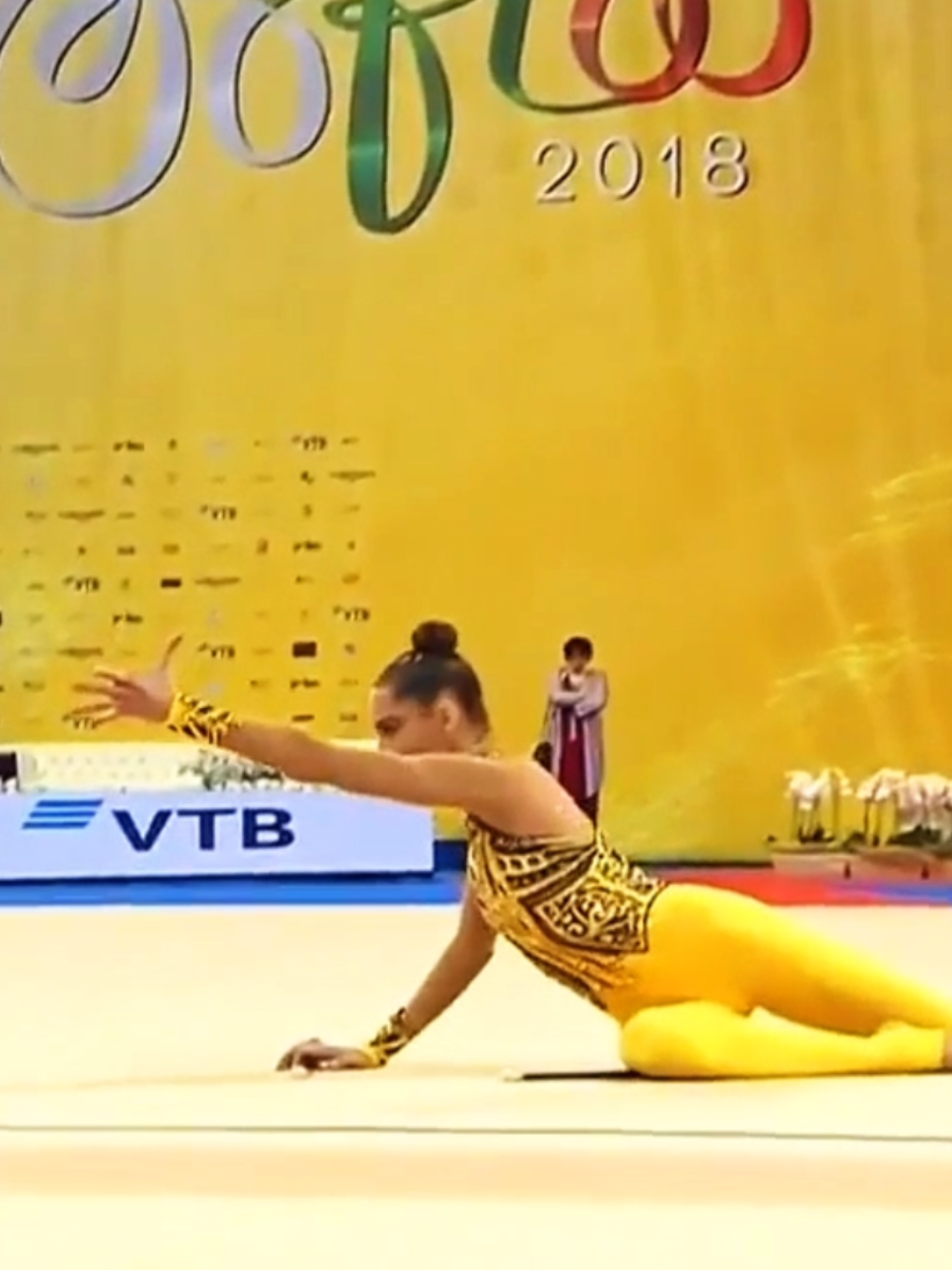 Nikolchenko 🇺🇦 - World Championships Sofia 2018. 💚 Score : 18.100 #ritmica #Rhythmic #fyp #deportes #paratiiii