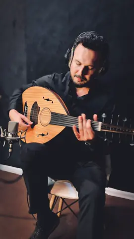 🎶✨ Levent Yüksel – Medcezir (Ud Cover) ✨🎶 “Bazen kelimeler susar, müzik konuşur…” ❤️ Bu şarkıyı udla çaldım, ruhumdan geldiği gibi. Sizce nasıl olmuş? 🎧👇