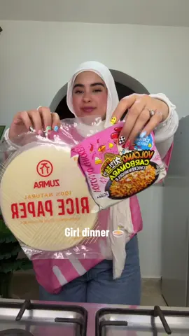 #thehungrygirl #noodles #eating #ramen #ricepaper  