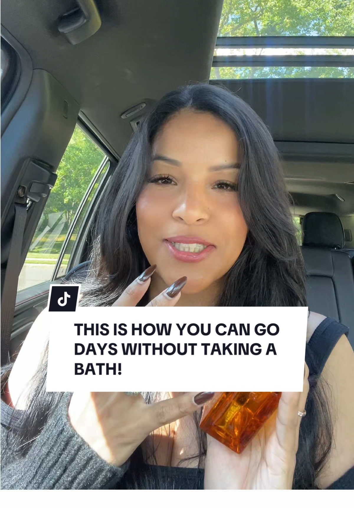 If you are one of those girls that likes skipping the shower a day or two this is for you!   Ill leave it below 👇 in case if you wanna try it      #perfumetiktok #viralperfumetiktok #smellsgood #latinastiktok #tiktokshop 