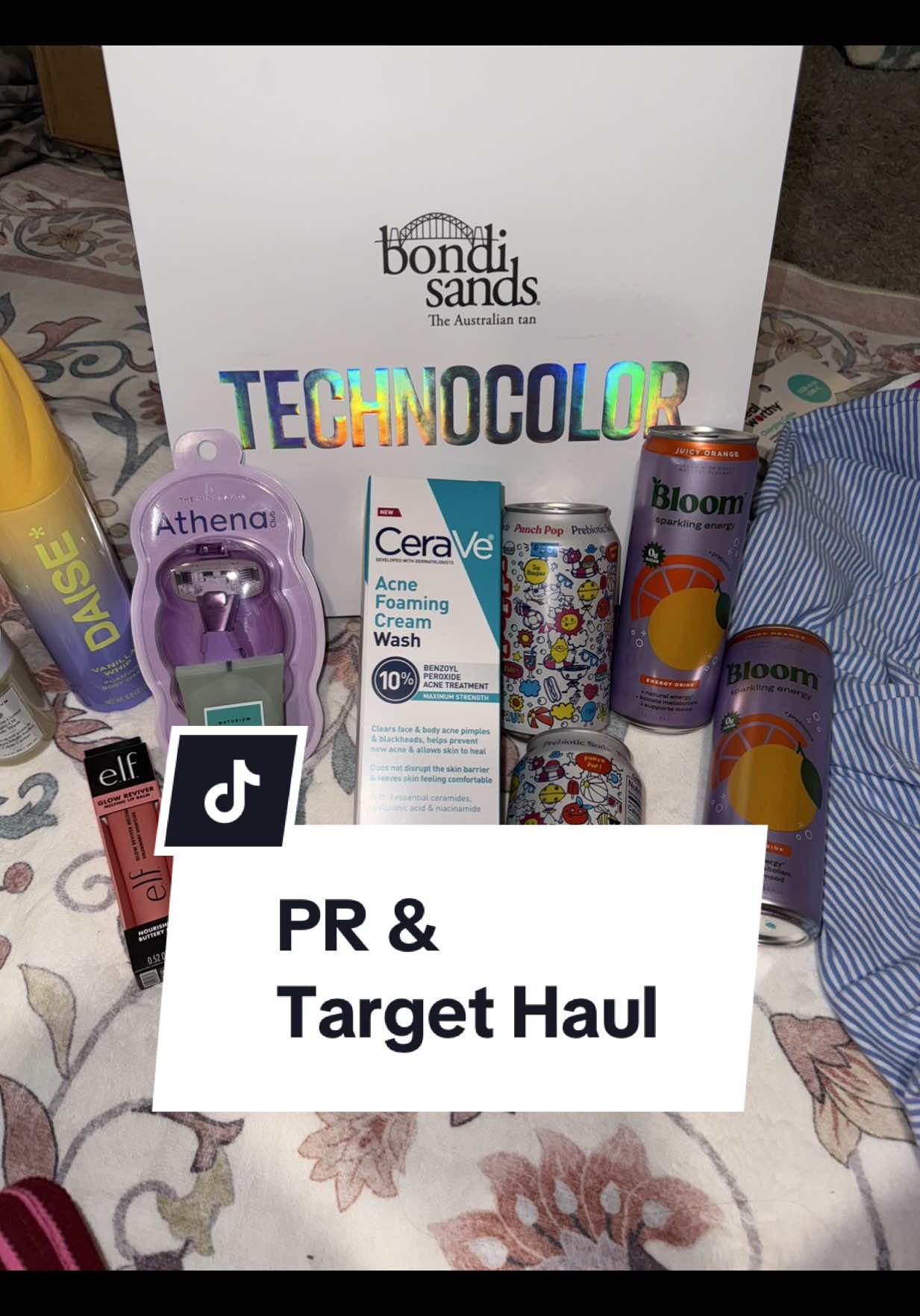 Stay to the end for a big announcement🫶🏻 @Bondi Sands @Bloom Nutrition @CeraVe @daisebeauty @Athena Club @drinkpoppi @Wild Fable @target @O QQ @Naturium @elfcosmetics  #targethaul #prhaul #unboxing #giveawayannouncement 