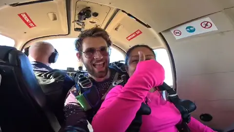Ve y persigue tus sueños , supéralos aunque sientas que tu ❤️ está a punto de explotar al final del proceso verás que valió la pena #skydiving #siliconvalley #paratiiiiiiiiiiiiiiiiiiiiiiiiiiiiiii  #dream 