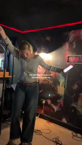 high on life #karaoke #sober #betonit #highschoolmusical 