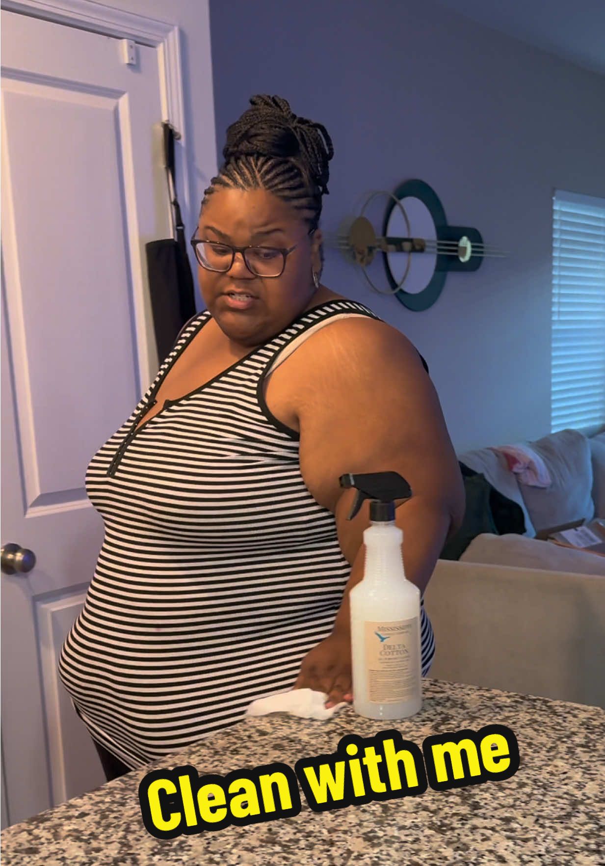 @Mississippi Candle Company knows what they are doing with the cleaning products, plus they smell amazing 🤩  #mississippicandlecompany #cleanwithme #cleaningtiktok #tiktokshopcreatorpicks 