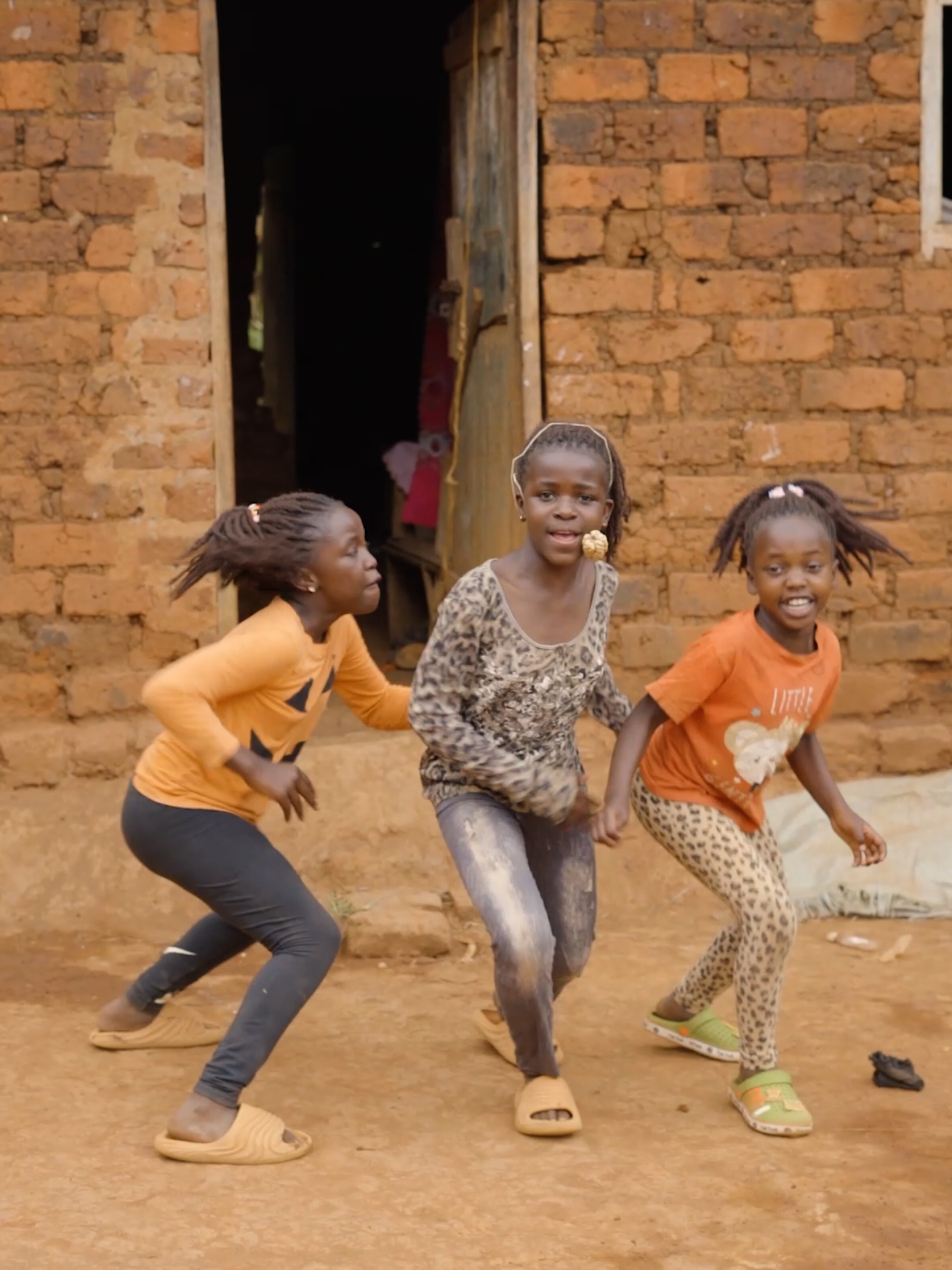 The joy, the energy, the rhythm… THIS is Africa dancing 💃🔥 @Shakira  #Hope #OneDayKidsAfrica #Shakira #dancechallenge #fyp 