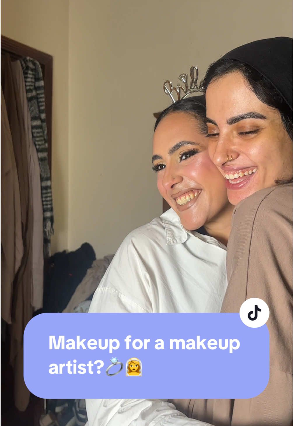 Imagine the pressure of doing makeup for a makeup artist🤣🫶🏽🤍🤍 #makeup #makeuplook #makeupartist #fyppppppppppppppppppppppppppppppppppp #CapCut 