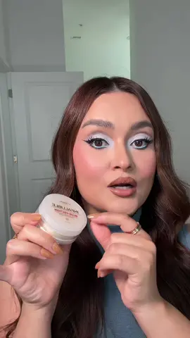 Este polvo me tiene obsesionada 🤭  @L’Oréal Paris  #polvo #polvotraslúcido #loreal #tiktokshopcreatorpicks 