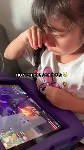 llorando pq la mataron jajajajaj 😿 #freefire #freefire_lover #viral #botsito #nomedejenenflop 