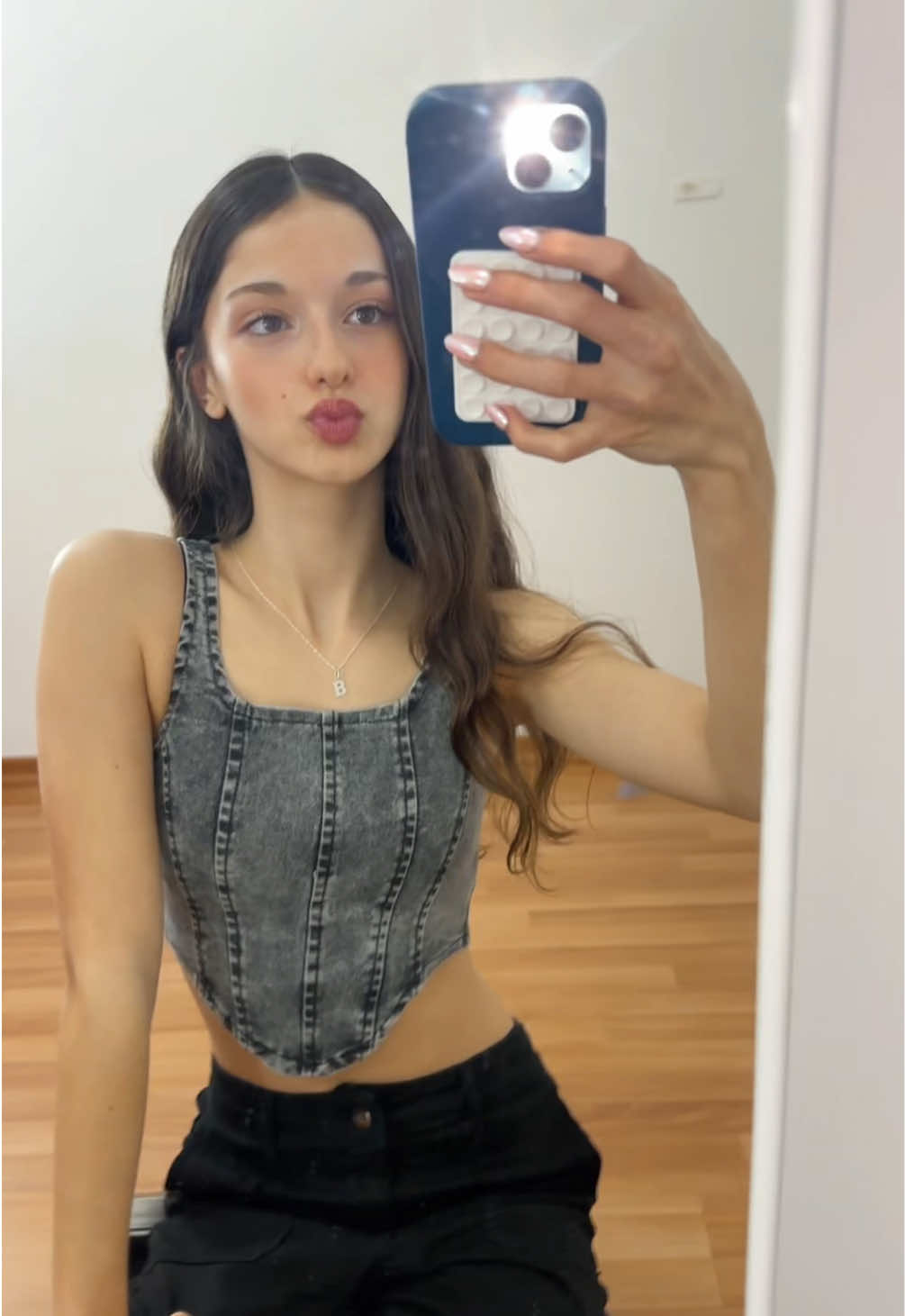 holu aparezco