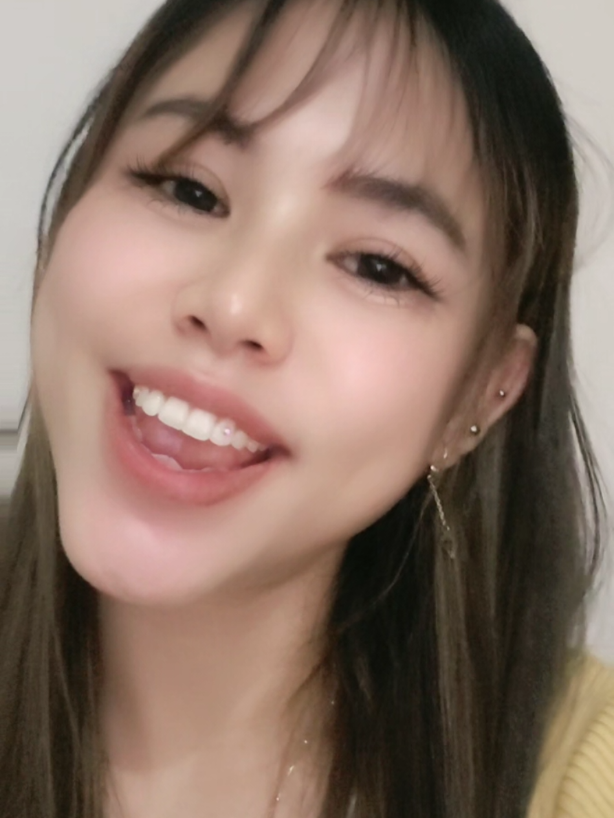 #moy🧚‍♀️🌈🌈  #bibir ku jadir😬😬