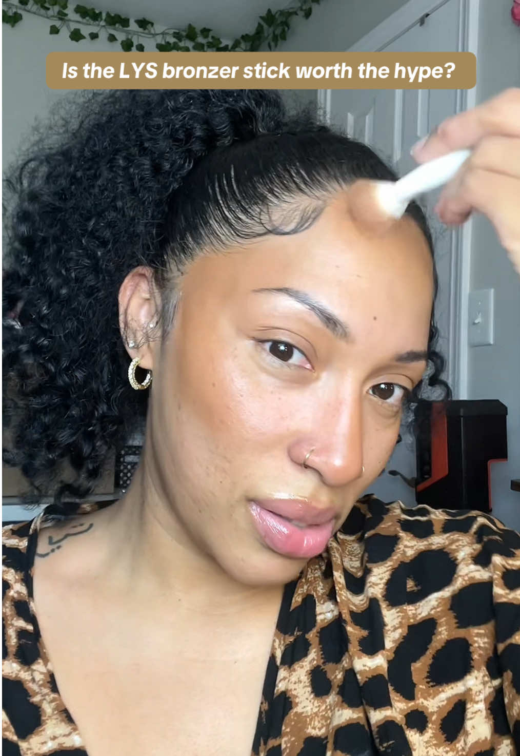 @LYS Beauty #lysbeauty #lysbronzingstick #bronzer #creambronzer #bronzemakeup  