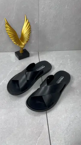 #sandals #mensandals #menshoes #sandalsformen #sandalsresorts #tiktokshop 