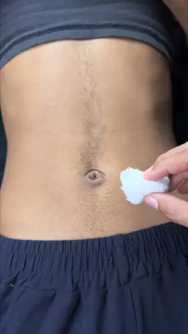 The belly button secret nobody told you 😱✨ #fblifestyle  #naturalremedy  #homehacks 