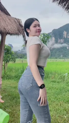 Ua tsi tau li ca haha #hmooblaos🇱🇦 