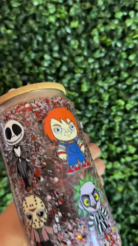 Halloween snow globe with handle 👻##glitter##michaelmyers##chucky ##momanddaughtersmallbusiness##fyp