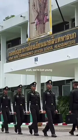 ยินดีกับทุกคนด้วย💂🏻‍♂️นับถอยหลัง34วันสุดท้ายแล้วนะกับหน้าที่ของนักเรียน💐✨ #NCO2867#นักเรียนนายสิบทหารบก 