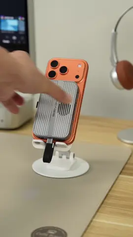 Shoot 4K60 ProRes on iPhone 17 Pro? Store It Instantly with Acasis 🔥#acasis #iphone17pro #iphone17promax #appleaccessories #dockingstation #trendingtech #techtok 