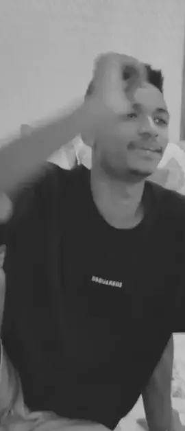 ‏لو ترجع ذهب ما أرجع لها 👨🏻‍🦯