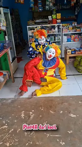Pijitin BADUT #badut #viraltiktok 
