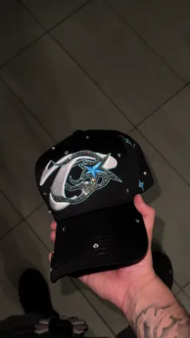 ThirtyOne Hats - Second Anniversary Drop 🔥 “T-STAR” 💙💎 Una gorra que sin duda teníamos rato esperando y no decepcionó. Esto no es una gorra es una joya 💎  @ThirtyOne Hats @henry31h  #viral #fyp #hats #explorepage #thirtyonehats 