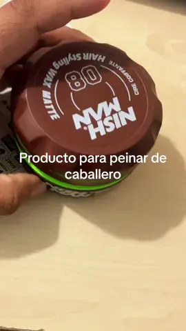 Producto para peinar de caballero