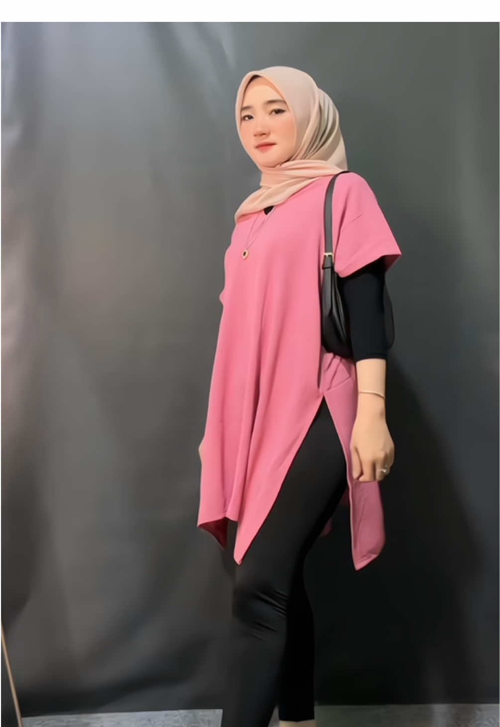 rekomendasi celana leging by@sriwabasic  #legging #leggingwanita #sriwa #sriwafashion #sriwabikinpede 