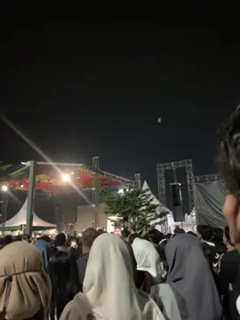 Termangu”yaa #arilesmana #vatulemopalu #konserpalu 