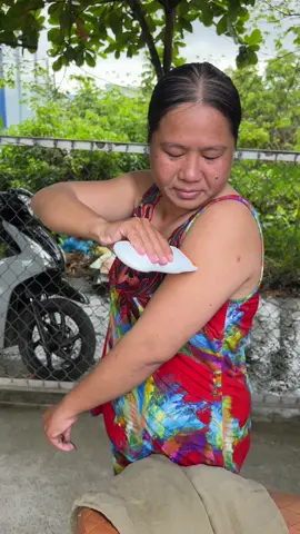 Lạnh người thoa Cốt Gừng lên nó ấm #MocTamPhuoc #ThanhLanMassage #CotGung #MocTamPhuocShop #DuongSinh 