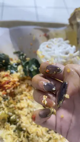 Aku yg suka nail art harus ber gelut dengan naspad🥲#nail #nailart 