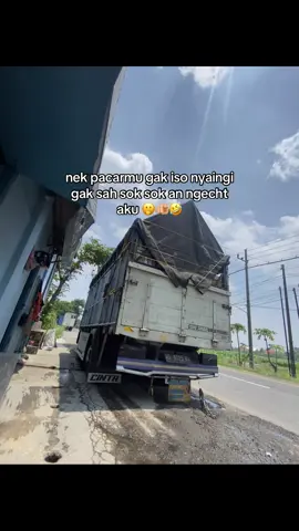seperti itu ya dek#adriansahco 