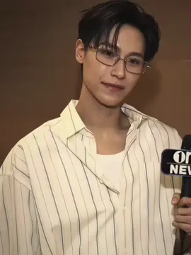 แว่นท็อปเจริญสาขาตึกอโศก 🫶 🤓 #junniorrs #jimmyyjp  #ppnaravit #firstkp  #tawan_v 