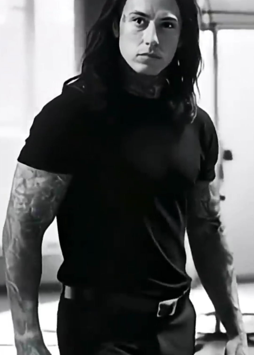 ¿Con que estilo de cabello se ve más precioso este hombre? Es difícil elegir 🥴🖤 #tiktok #ronnieradke #videoviral  #fyp #fypシ 