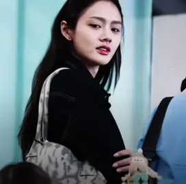 Her’s voice is so… #Lmlookmhee #sonyasarann #LMSY #ลูกหมีซอนญ่า 