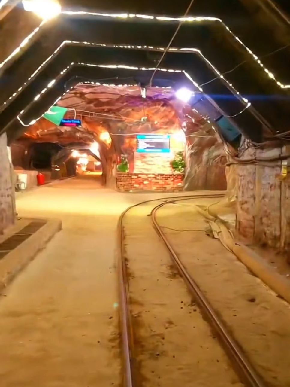 ✨ “Step into the magical world of Khewra Salt Mines Tourist Resort – Pakistan’s glowing treasure where history, adventure, and natural beauty shine together! 🚂💎 From salt-carved wonders to sparkling tunnels, this hidden gem is truly a dreamland waiting to be explored. 🇵🇰✨” #pmdckhewra #tiktok #TourismPakistan #viral #PakistanTourism 