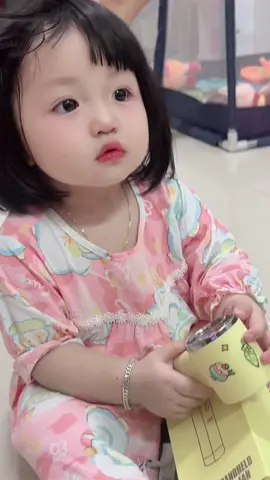 Quạt xịn xò lắm. Ủng hộ gấu nha cô chú ơi 😍😍#xuhuong #gau #embedangyeu 