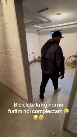 #biciclete #curatenieprofesionala #romaniingermania #viata #viatainstrainatate 