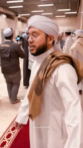 AHLAN WA SAHLAN Al-‘Allamah Al-Habib Umar bin Salim bin Hafizh di Indonesia 📅Solo: 11-13 Oktober 2025 📅Jakarta: 17-20 Oktober 2025 #habibumar #habibumarbinhafidz #habibumarbinhafidzh 