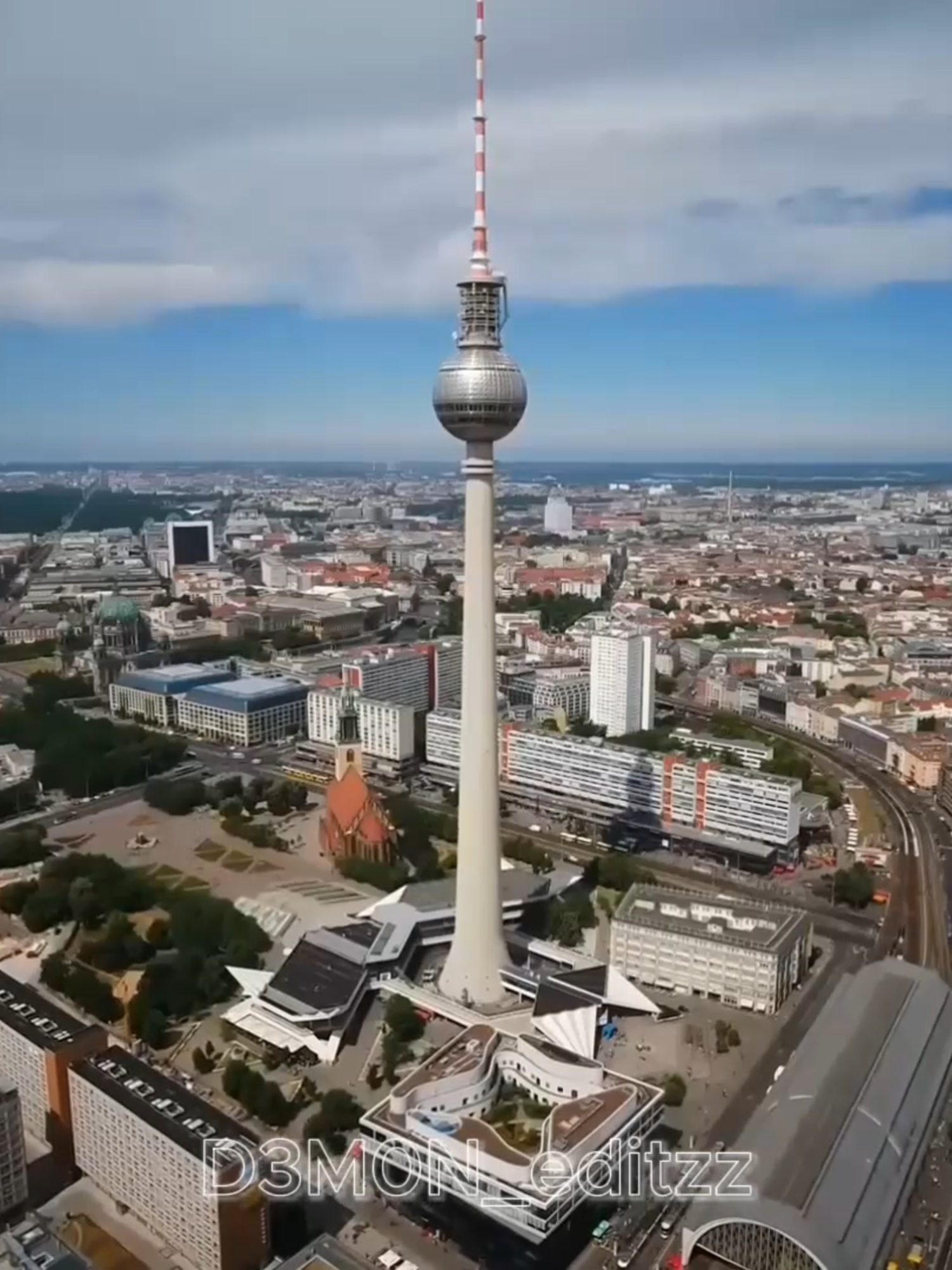Germany edit🌄 #foryou #edit #countryedit #werner @wernervfx #germany #cars #football #germanyedit #viralvideos #fyp #deutschland #bmw #Musiala #WM #foryoupagee #capcutedit