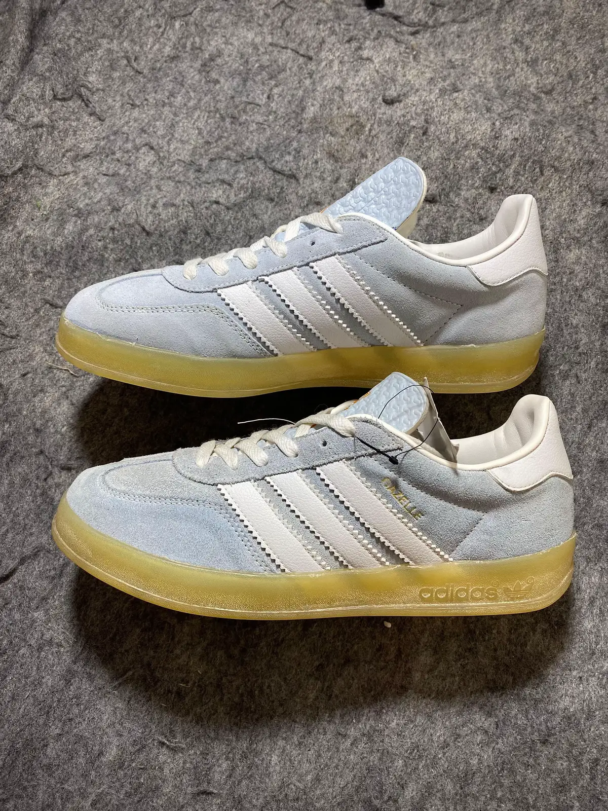 NEW Adidas gazell  Diskon💰💰💰 Kualitas miror  Size 42 Insole 27cm Made in Vietnam  BNIB/brand new in box  IDR masuk link wawa free kaos kaki Free ongkir seputaran pgk,sungailiat Lok toko pangkal pinang Jln Yos sudarso Gabek 2 Info order DM or wa Wajib payment BCA/BNI pngiriman via jnt/Lion parsel ✈️ Dikemas mengunakan bublewarp NO RETURN & REFUND⛔ #pengikut #sepatumurah  #branded  #jualsepatupangkalpinang  #jualsepatu                           