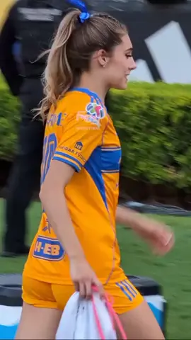 Hot figure champion match football game TikTokWideReceiversCampaign #Queen #Star #fypシ 