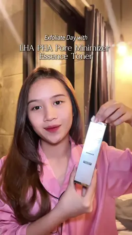 ✨ Exfoliate day is here! Saatnya buang sel kulit mati dengan LHA PHA Pore Minimizer Essence Toner 💧 Mild exfoliation → kulit lebih cerah, pori tampak lebih halus, dan tekstur lebih mulus! #fyp #myseries #myseriesskincare #skincare #skincareroutine 