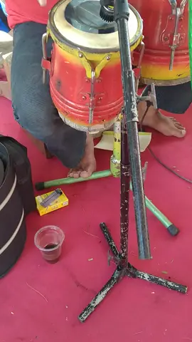 FUL SENYUM MAS DANI sehat terus selalu memang hibur semua orang tukang kendang di kalangan hiburan tayub #tayub #tukangtipung #hiburan #tandaan 
