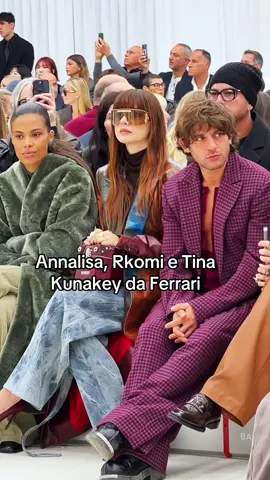 @ANNALISA @rkomi e Tina Kunakey alla sfilata di @ferrari #mfw #fashionweek #annalisa #rkomi #TikTokFashion 