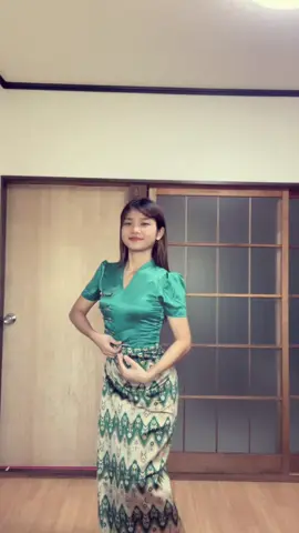 သဘင်သည်မလေးနှင်းဆီတော့ဟူတ်ဘူး🤪